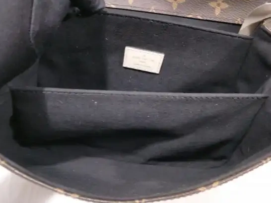 Cheap VUITTON METIS LOUIS POCHETTE 0505